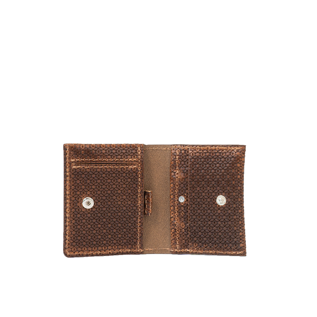 Leather Card Wallet for AirTag - Minimalist 5.0 (Geometric Net)-0